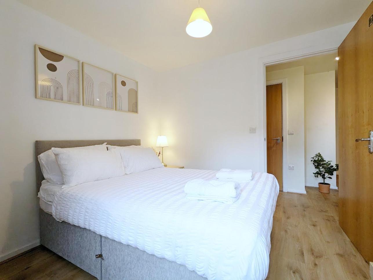 Guest Room In City Centre Near Key Attractions Liverpool Exterior foto